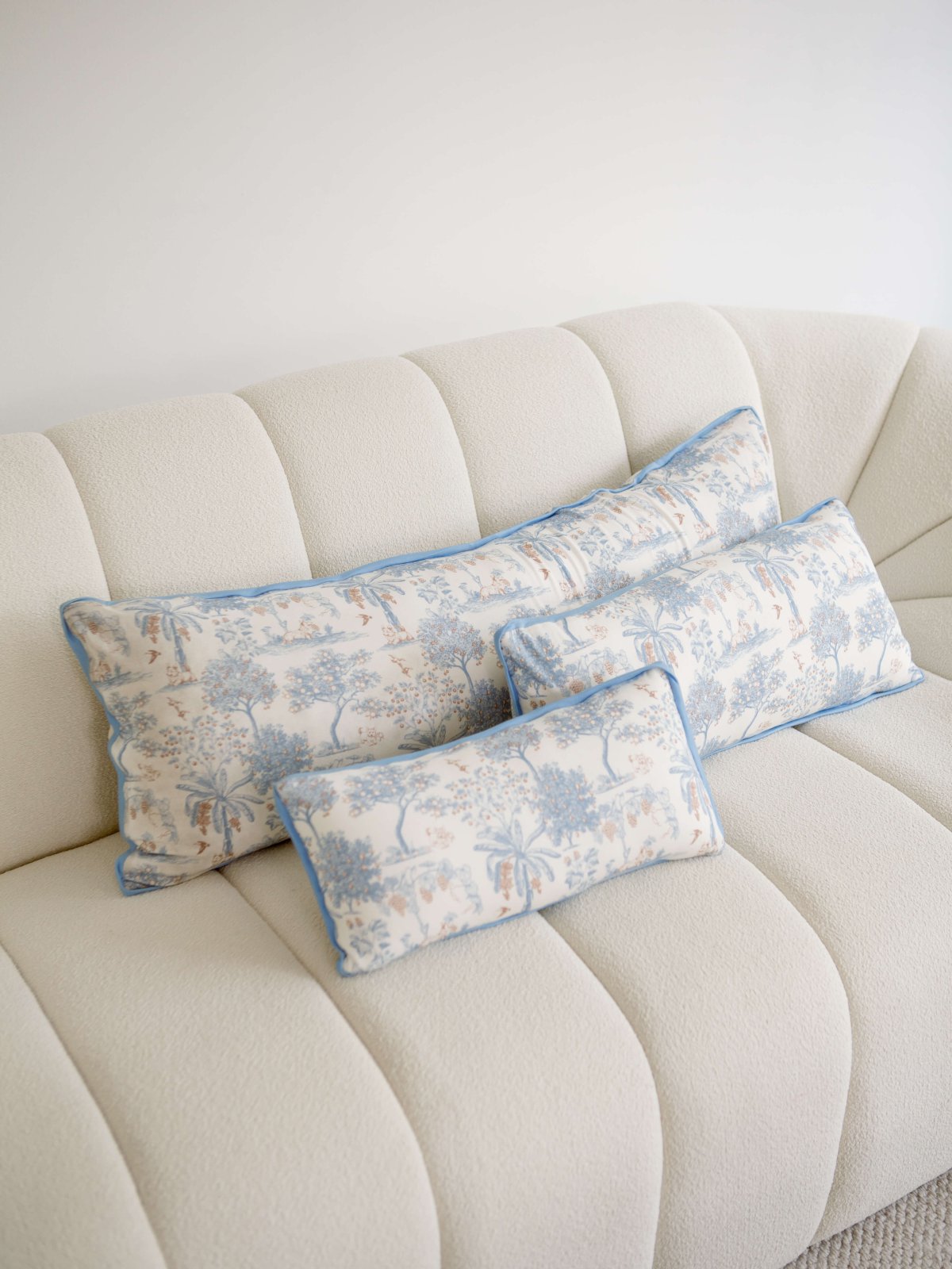Holdenway - Pillow