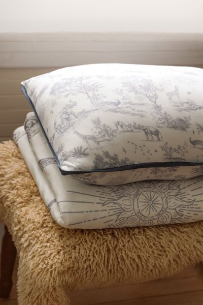 Junior Head Pillow (Medium) - Savanna Toile (3 Colors)