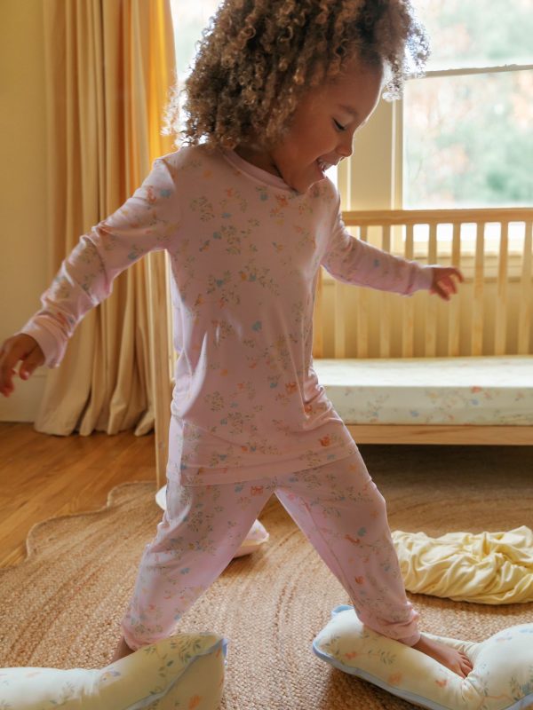 Long Sleeve T-Shirt and Pants Pyjamas Set – Chinoiserie (Pink)