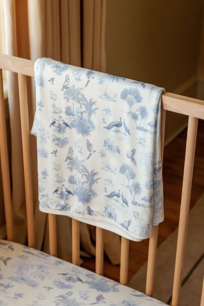 Luxe Bamboo Blanket - Birdsong (Porcelain)