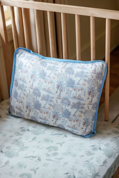 Luxe Cloud Junior Head Pillowcase - Fruit Toile (Blueberry)
